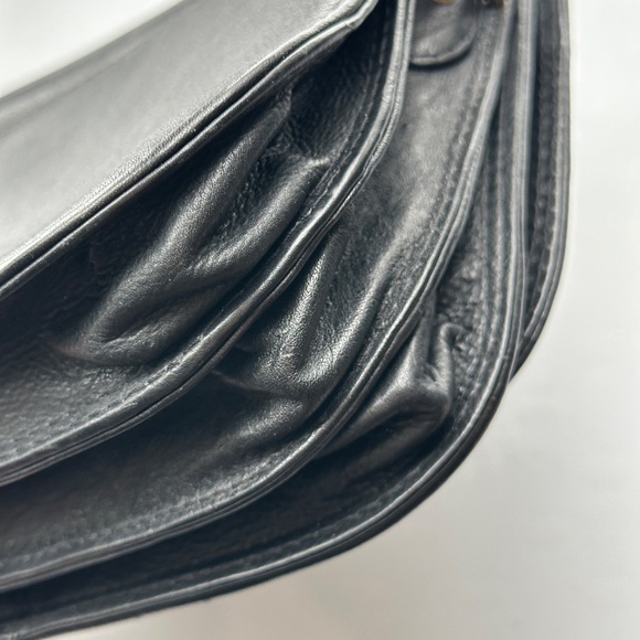 Vintage Dooney & Bourke Black and Brown Leather Crossbody Bag - Picture 9 of 15